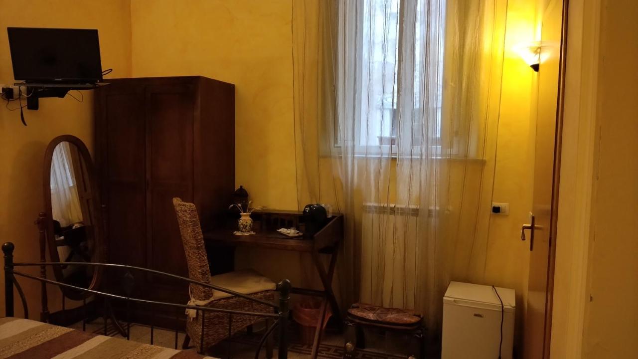 Palazzo Aprile Hotel Caltagirone Exterior photo