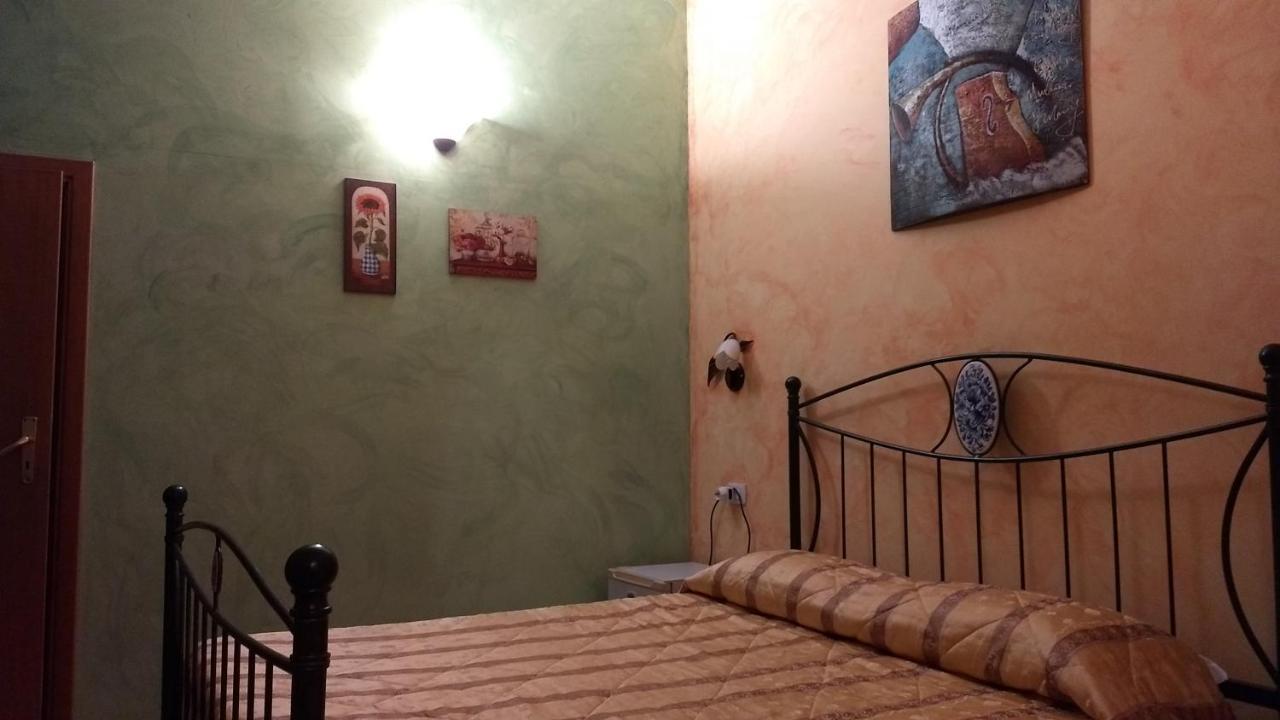 Palazzo Aprile Hotel Caltagirone Exterior photo
